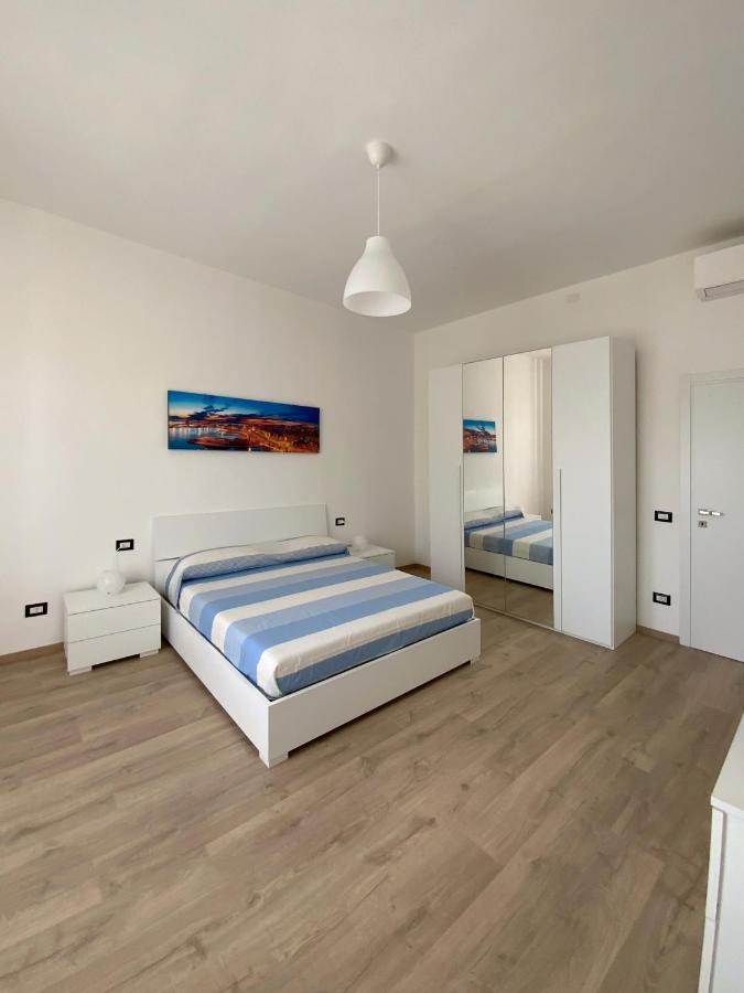The Dreamers Apartment Cagliari Exterior photo