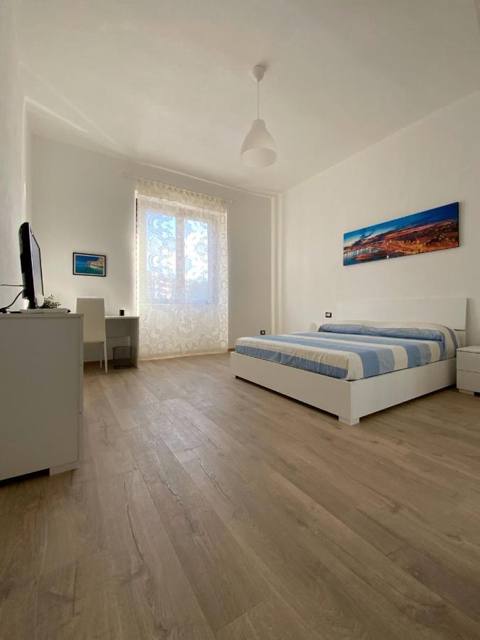The Dreamers Apartment Cagliari Exterior photo